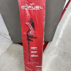 Milwaukee M18 24in Brushless Hedge Trimmer **NEW IN BOX**