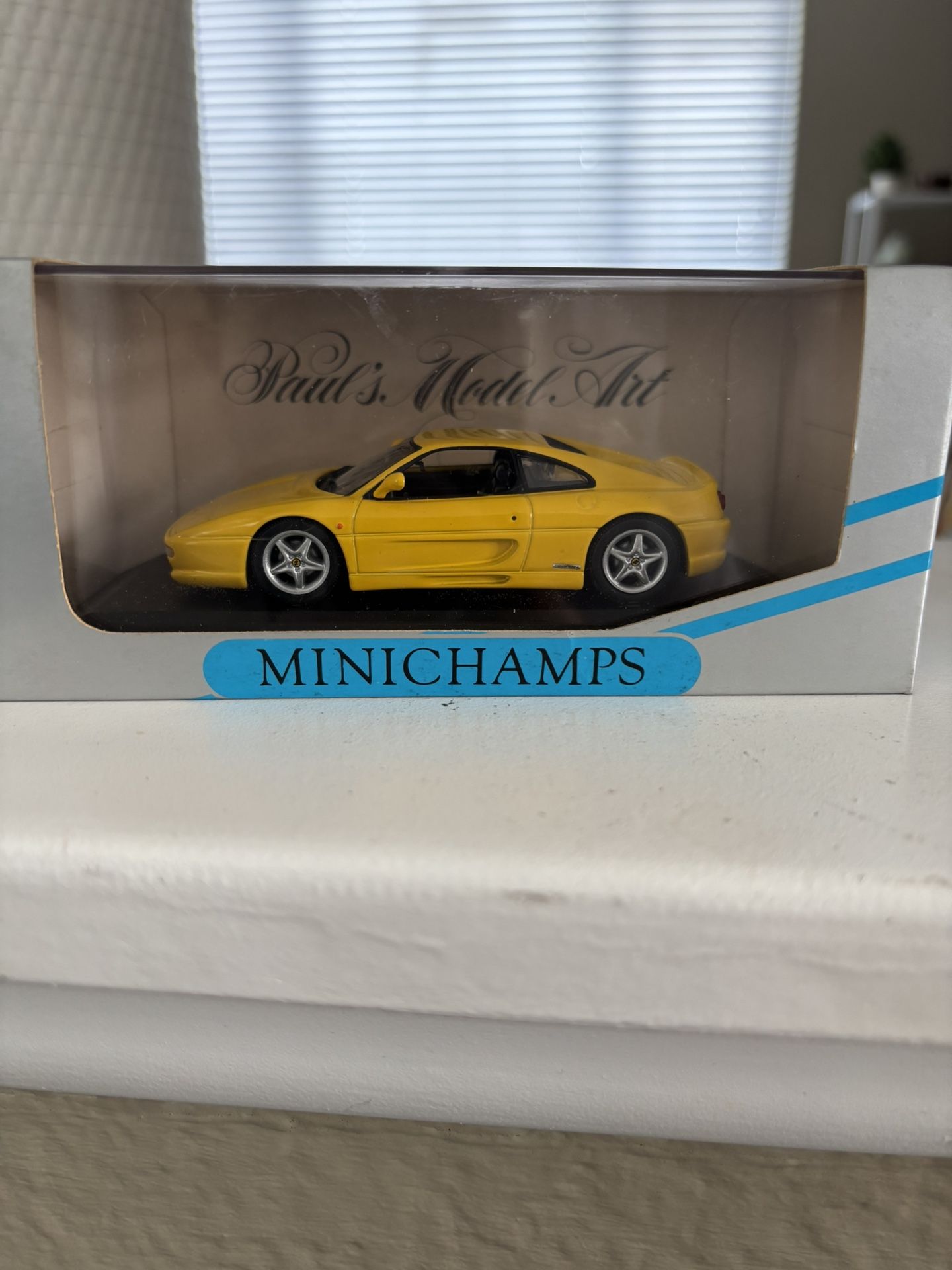 SUPER RARE UNOPENED 1994 Yellow Ferrari F355 Berlinetta Minichamps 1:43 Diecast Model Car