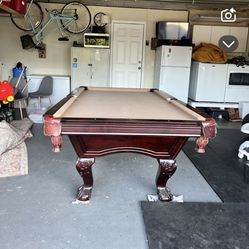 Pool Table 8ft ( Free Delivery & Set Up & New Color Felt Of Your Choice