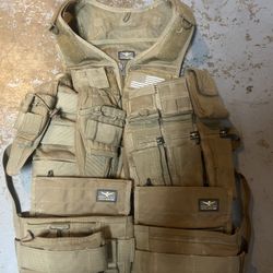 Atlas 46 Saratoga Vest
