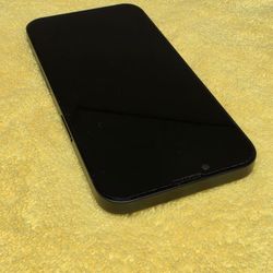 Apple iPhone 14 - 128GB - Unlocked