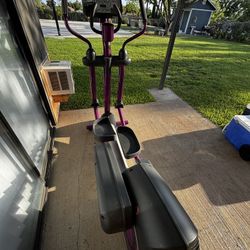 Workout Machine | elliptical machine 