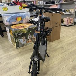 Phantom Seated Scooter 