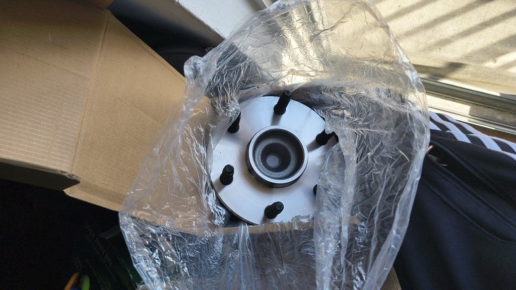 Chevy Tahoe/ Avalanche Two-Wheel Drive Parts Fits 2002-2006