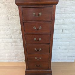 Chest of drawers / lingerie chest