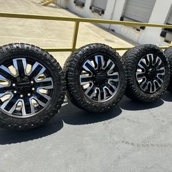 2024 GMC Sierra Denali Ultimate 2500 OEM 20” Wheels Rims and Tires Chevy 3500 Chevrolet Silverado 2023 Black 