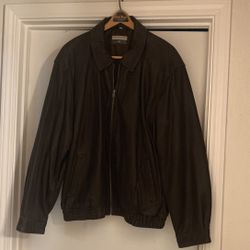 Men’s Leather Jacket