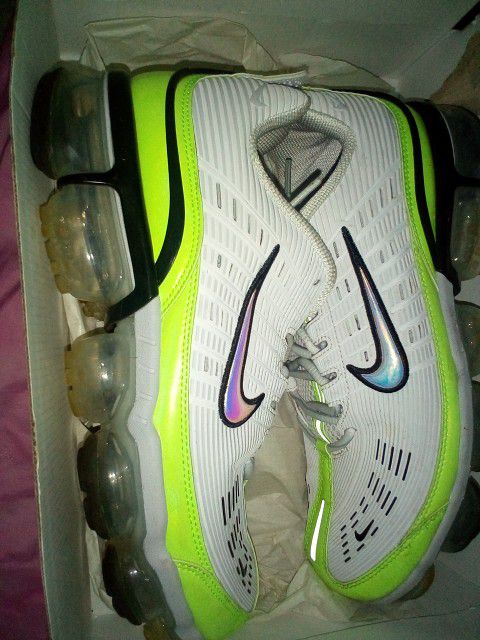 Nike Shoes/9.5