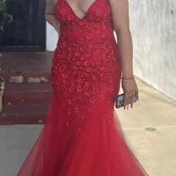 red prom dress