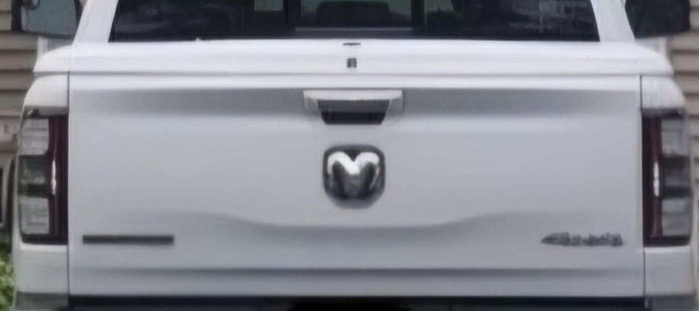 Mopar White Bed Cover 2019 And Above Ram 1500 5.6ft Bed