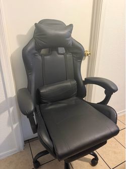 Gaming chair