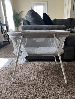 New Baby Bassinet