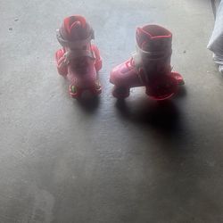 Strawberry shortcake, skates