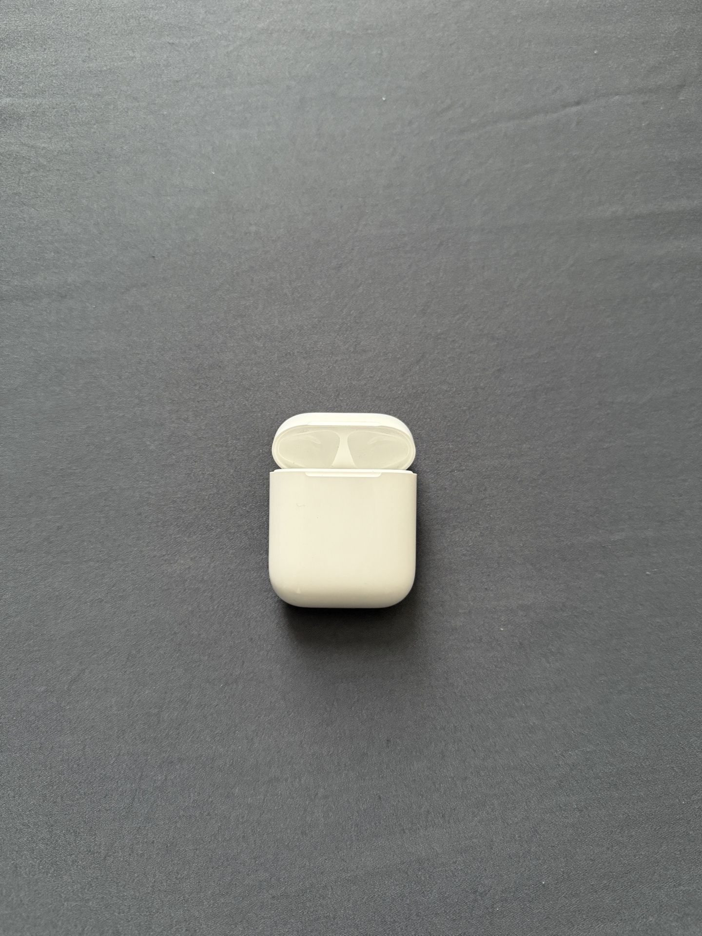 Spare AirPods 2 Case