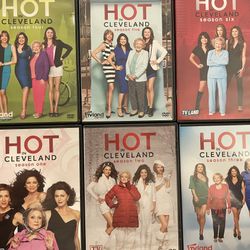 HOT In CLEVELAND The Complete Series (DVD-2010/2014)Betty White!