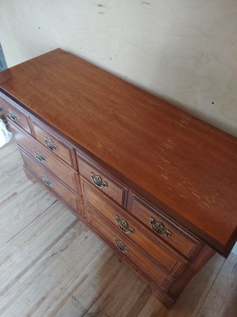 Twin Size Bed And Dresser 