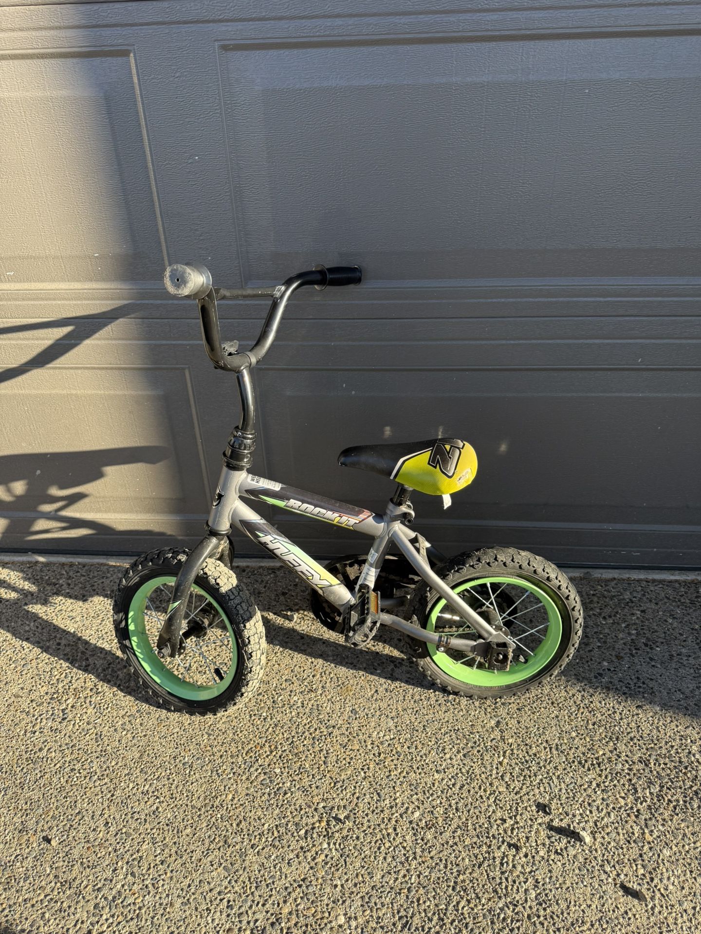 Free 12in Kids Bike flat tires