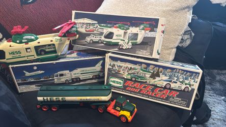 Hess Truck Lot : 3 Still In Box, 2 helicopters, Collectibles