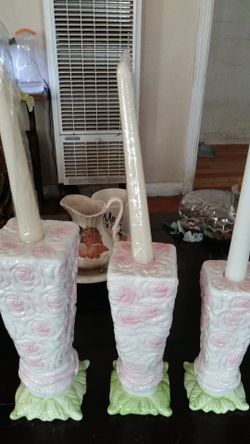 3 ROSE CANDLE HOLDERS WITH CANDLES