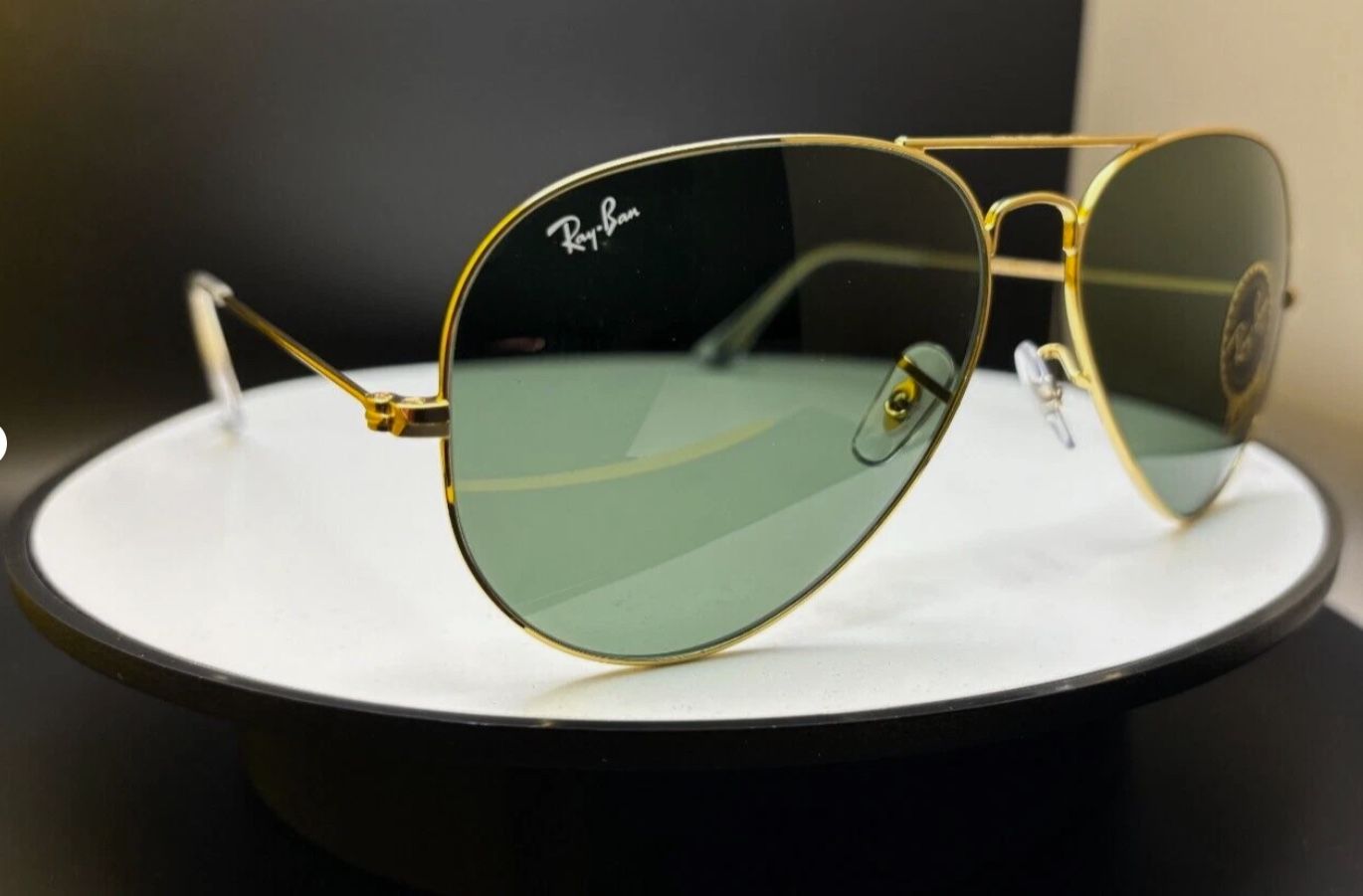 Brand New Sealed Ray-Ban 3025 in Golden Frame, Small Size