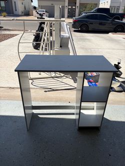 Small desk