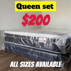 Queen Pillow Top Mattress And Boxspring