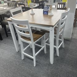 5 Pc Dinning Table $399.99