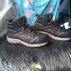 Reebok Men's Steel Toe Work Boot 10