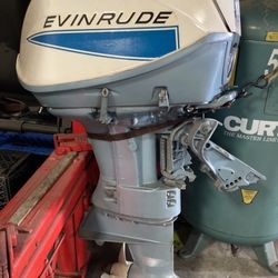 Vintage Evinrude 85 hp motor excellent condition