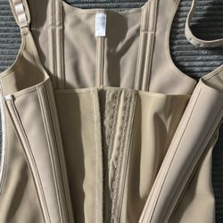 Faja Moldiadora