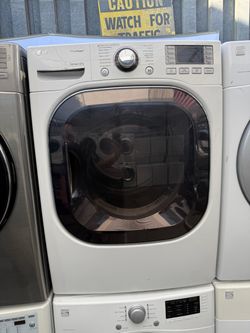 LG white front load gas dryer
