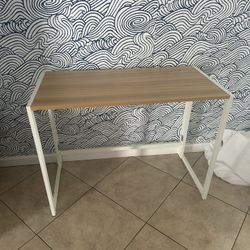 DESK 40 X 31.5x 20plus Chair 