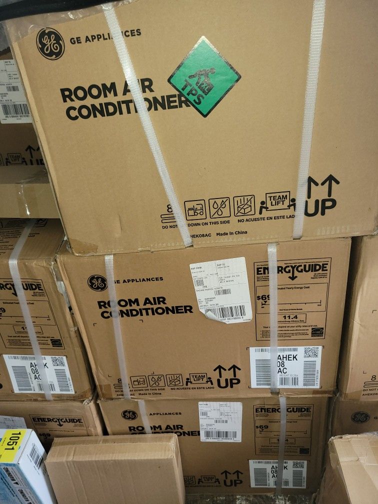 GE 8,000 BTU Window AC Unit – Powerful & Quiet- NEW