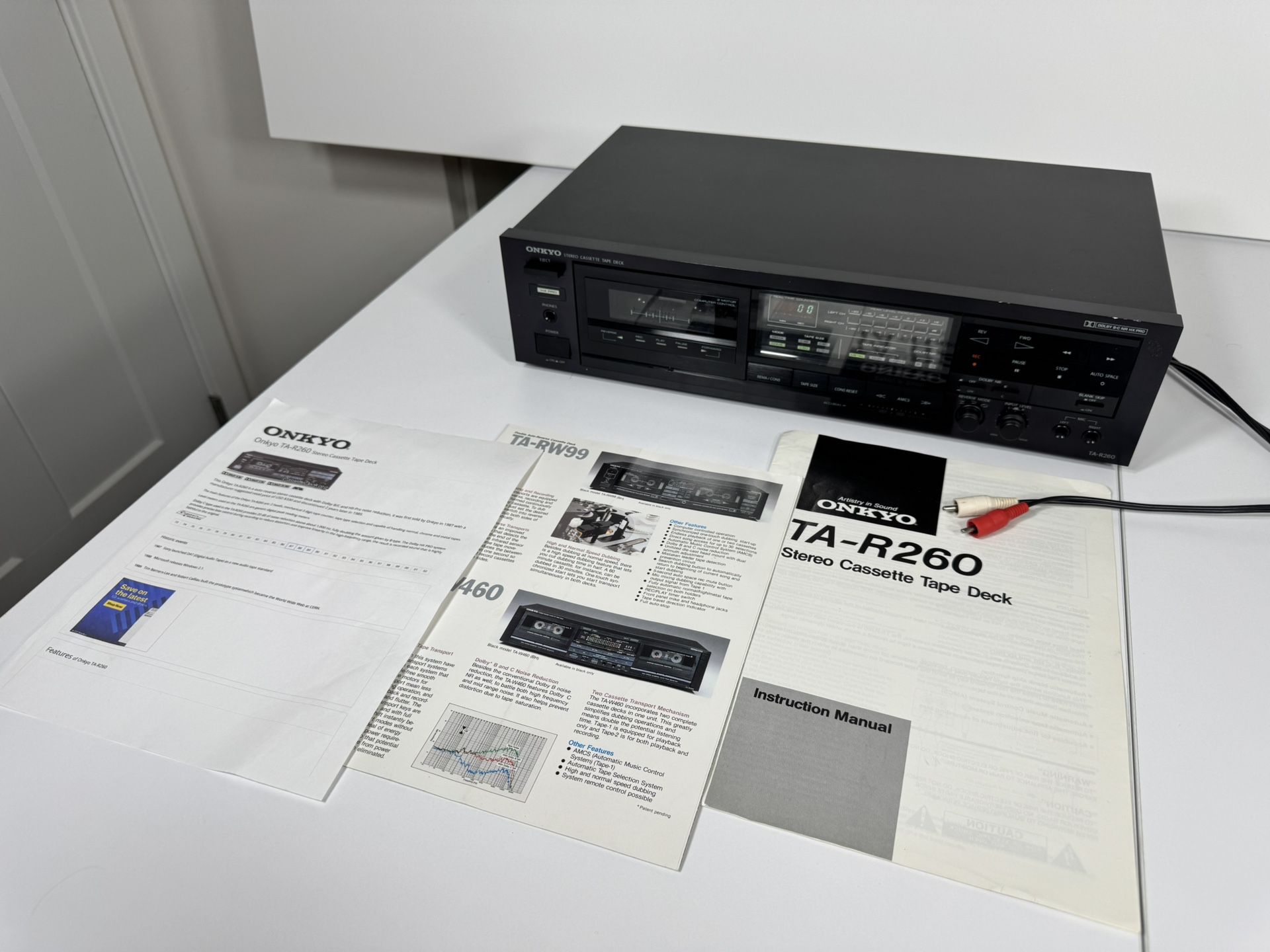 Onkyo TA-R260 Cassette Deck w/ Manuals – Powers On, Needs Repair