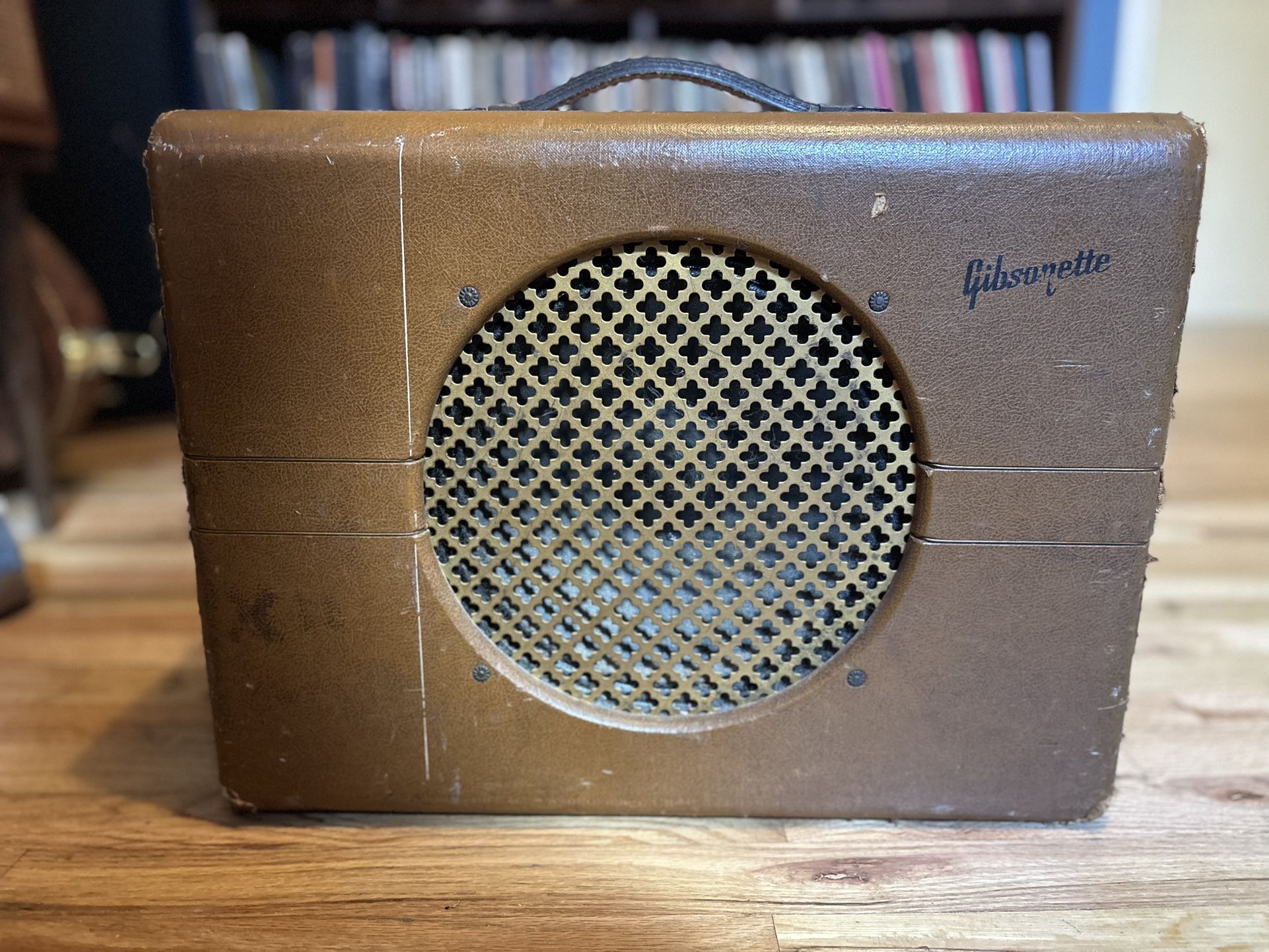 Gibson Gibsonette GA 8 Tube Amp. Serial# 533