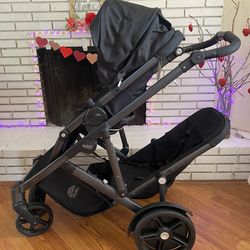 Britax B-Ready G3 Double Stroller - In-line Modular System - Fits through doorways!