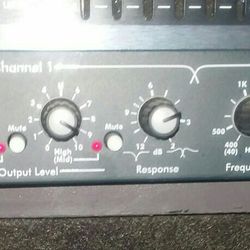 ashley xr1001 stereo crossover