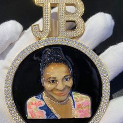 Custom 3D Hand-Painted Photo/Memory Pendants
