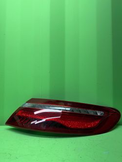 2018 2019 2020 Mercedes-Benz E400 E450 Left Driver Side Quarter Panel / Inner Tail Light OEM A2389060800