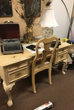 Link-Taylor Pine Desk with Chair