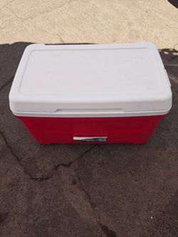 Igloo ice chest