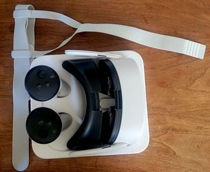 Lightly used Meta Quest 3S