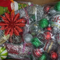 LOTS OF CHRISTMAS ENJOYMENT-EVERYTHING ON CARTS INCLUDING STUFF IN BOX YOU CAN'T SEE-OF COURSE IT INCLUDES ROCKIN' SANTA!!;