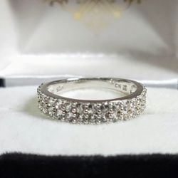 925 STERLING SILVER CN [D] ETERNITY RING SIZE 8 WEIGHS 2.62 GRAMS