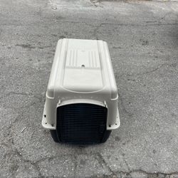Vibrant Life Pet Kennel Medium 36" Dog Crate, Plastic Travel Pet Carrier for Pets 50-70 lb, Grey
