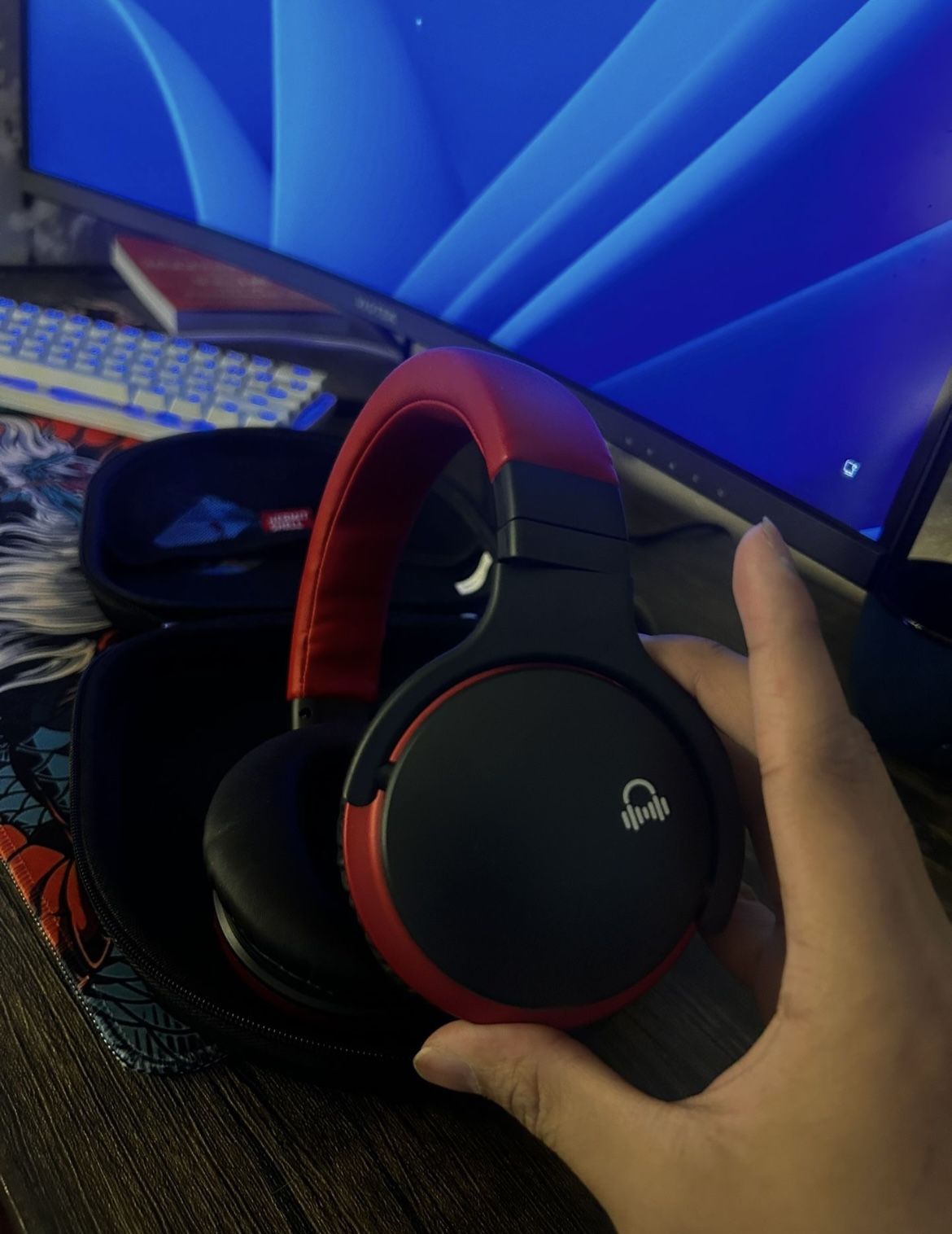 Movssou headphone