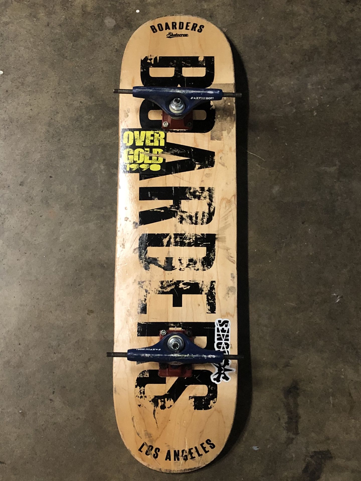 Boarders 8.25 skateboard