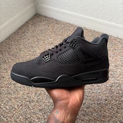 Air Jordan 4 Black Cat 🐈‍⬛