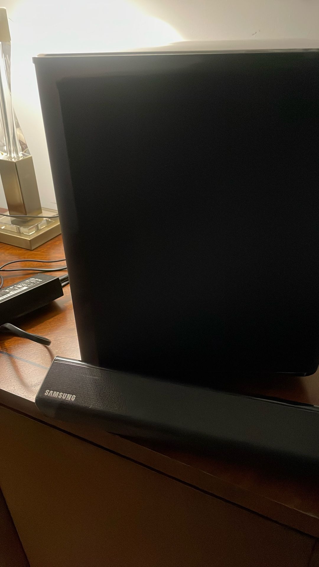 Samsung Powerful Bar & Subwoofer