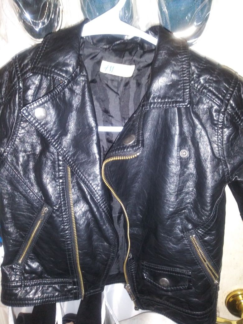 Toddler boys black H&M jacket size 3-4 yrs
